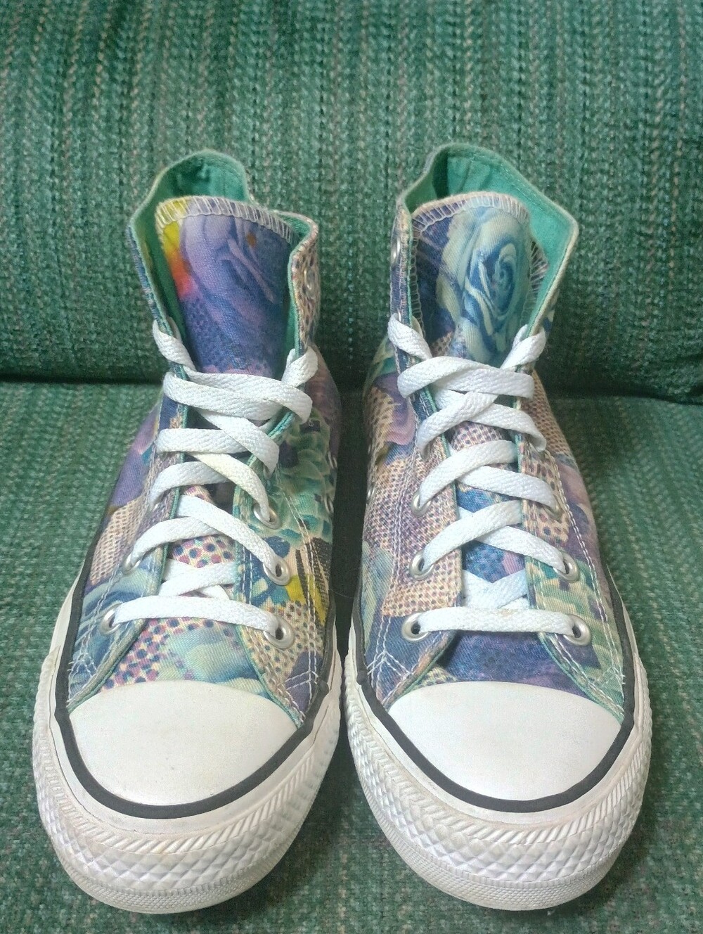 Converse Women's High-Top Floral Sneakers Blue Green Purple Size 8